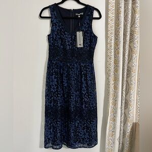 Karl Lagerfeld Paris Navy Floral Lace Midi Dress Size 2 NWT